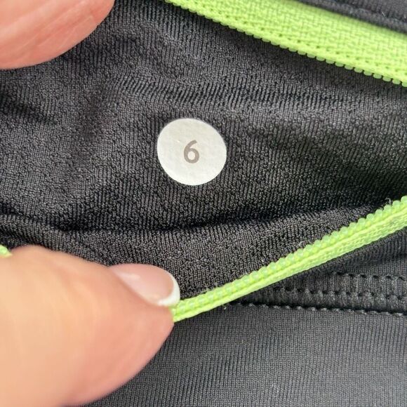 Lululemon Run Inspire Crop Leggings Black/Frond Green Size 6 - Picture 4 of 12